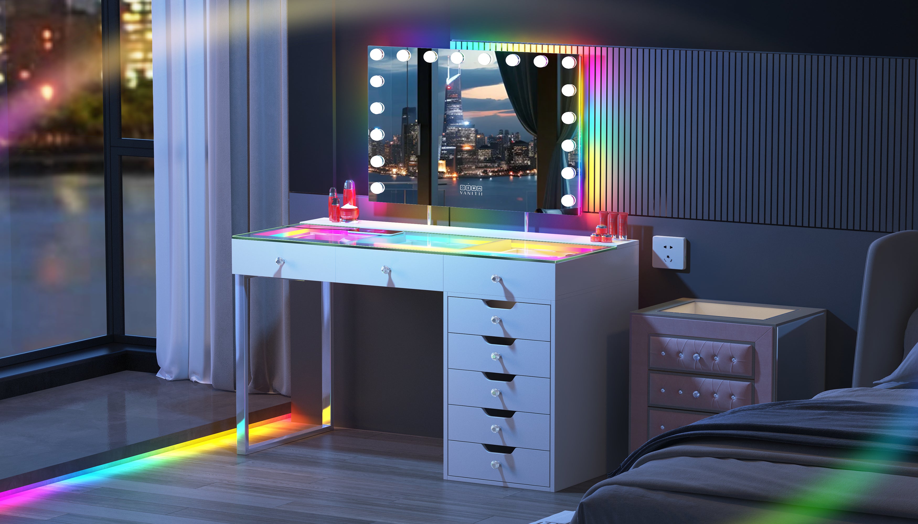 Soft-close drawer with crystal knob handle – Chelsea vanity table