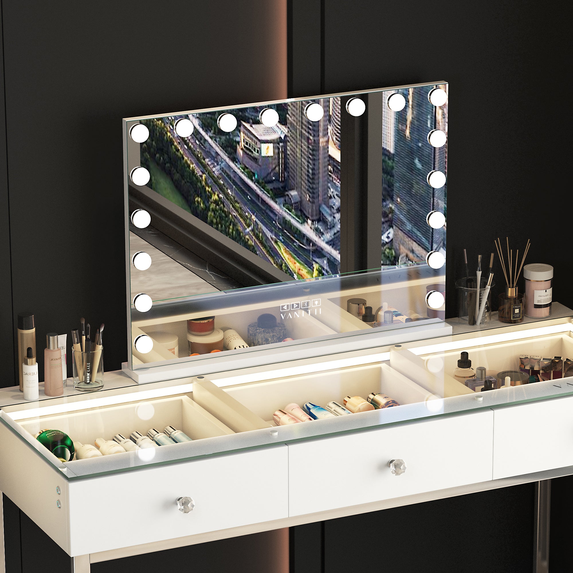 VANITII Mary Hollywood Vanity Mirror Pro with Bluetooth XXXL - 18 Dimmable LED Bulbs